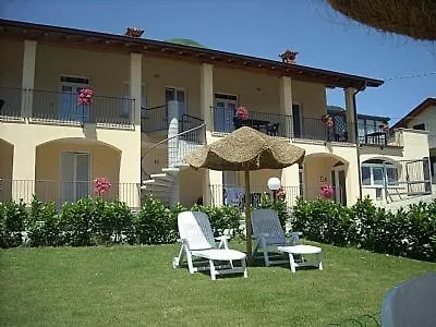 Villa Sleeps 4 Pool Wifi Ossuccio