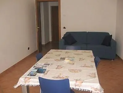 Sleeps 4 Pool Wifi *